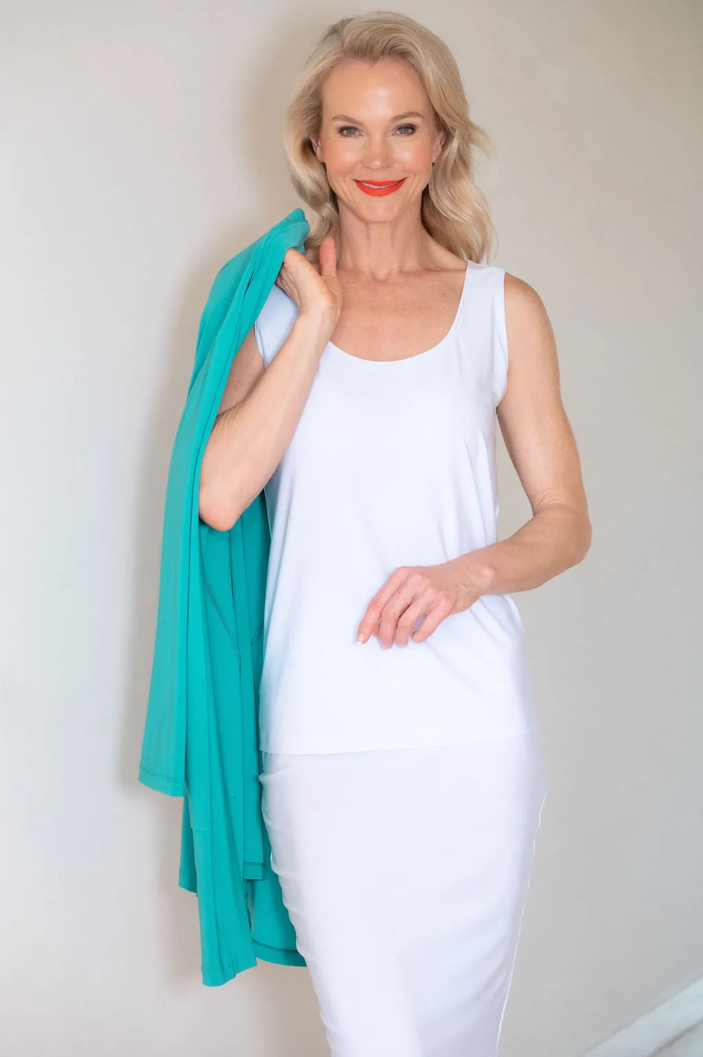 5244 Basic Skirt - White
