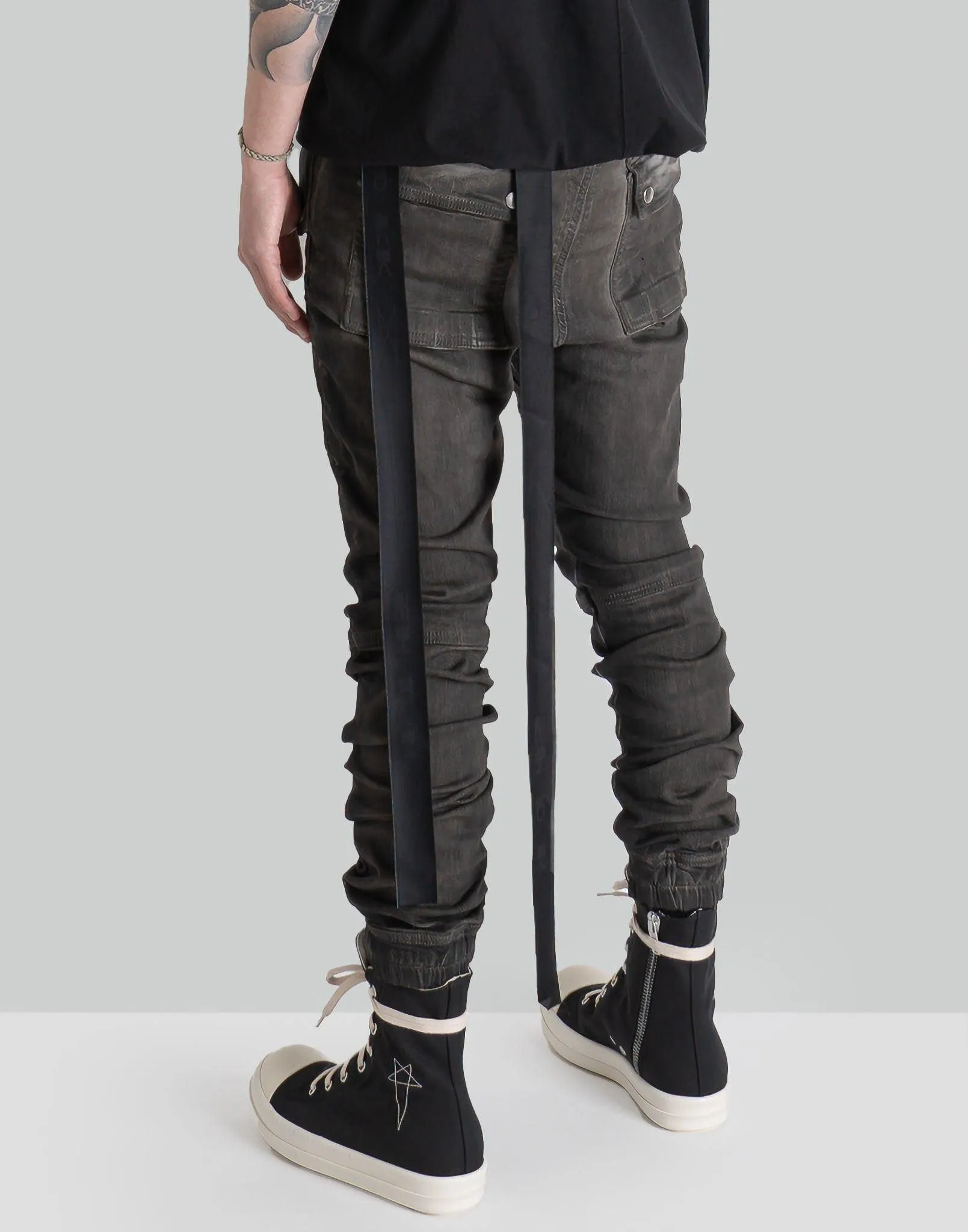 AIRCUT JOGGERS