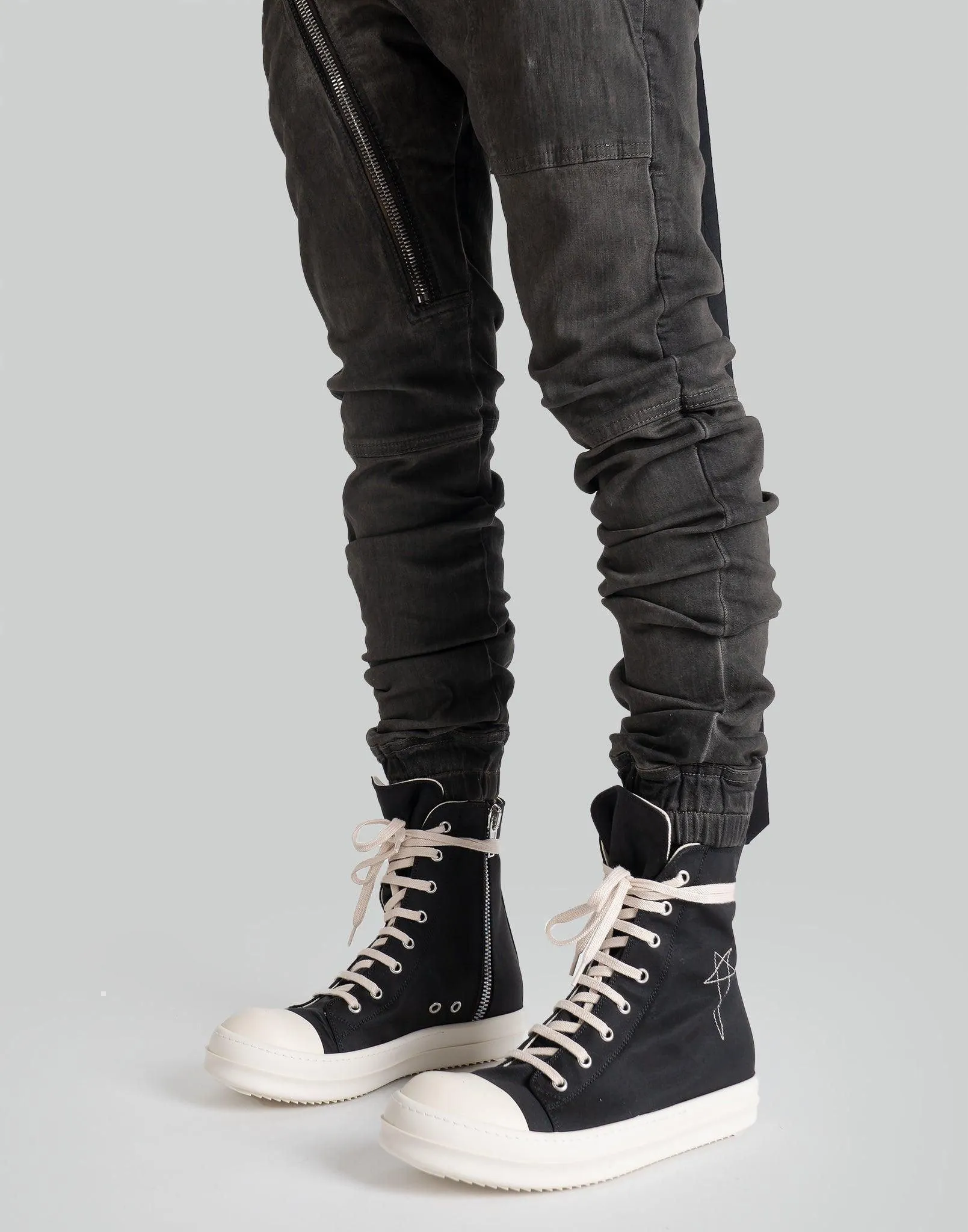 AIRCUT JOGGERS