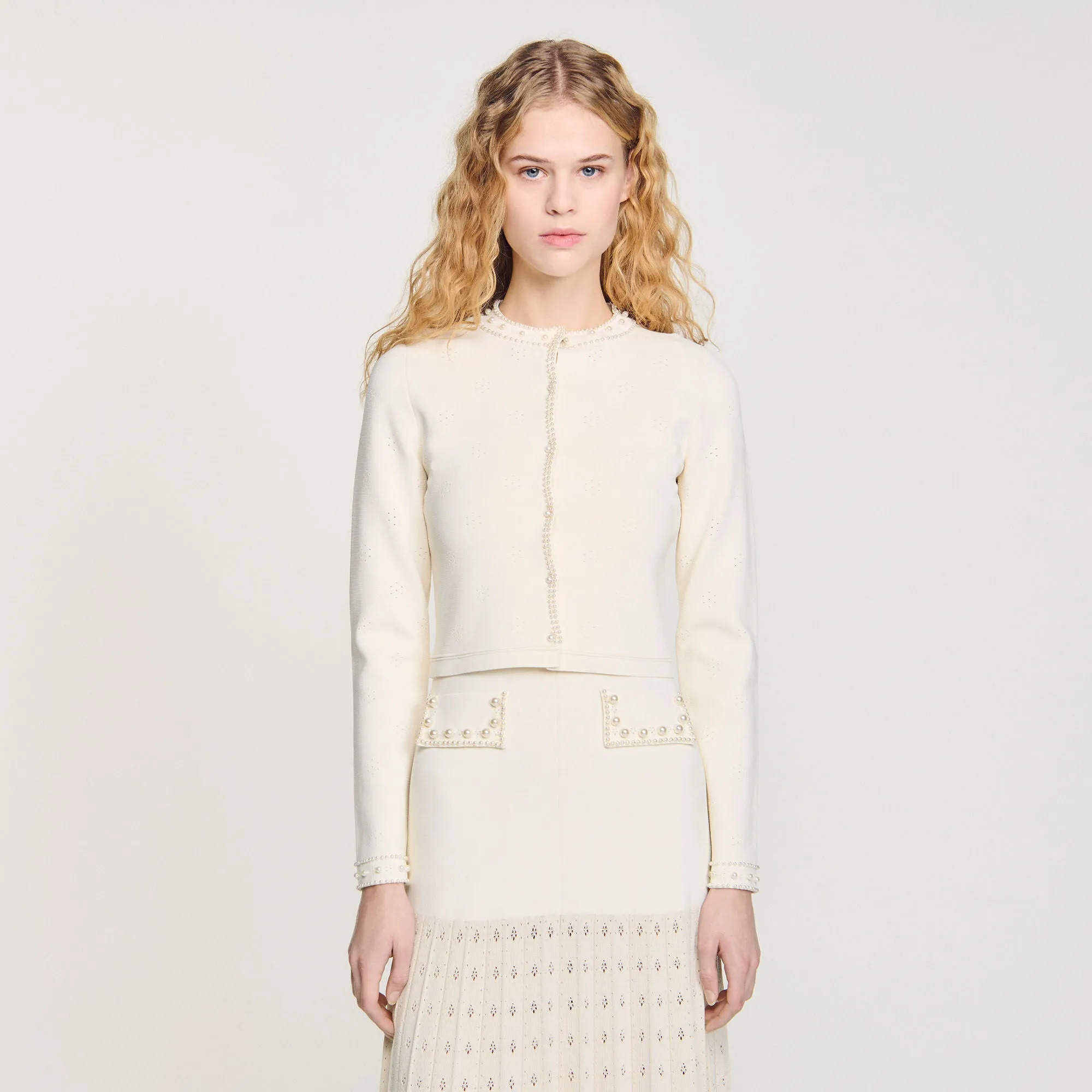 Blondeau Cropped Cardigan With Peal Buttons Ecru