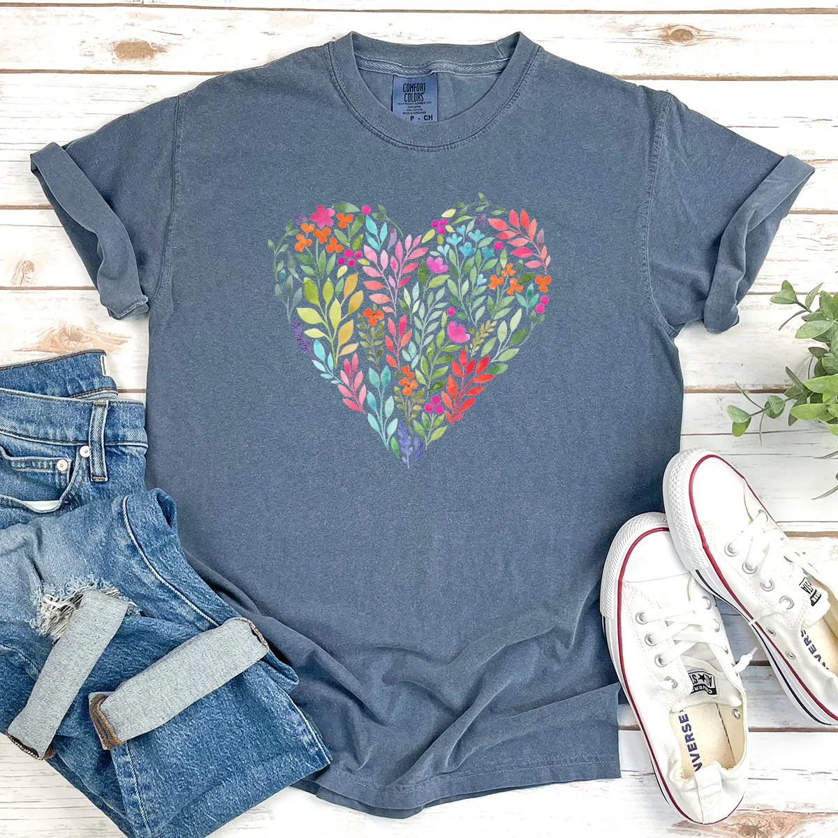 bright flower heart cotton tee