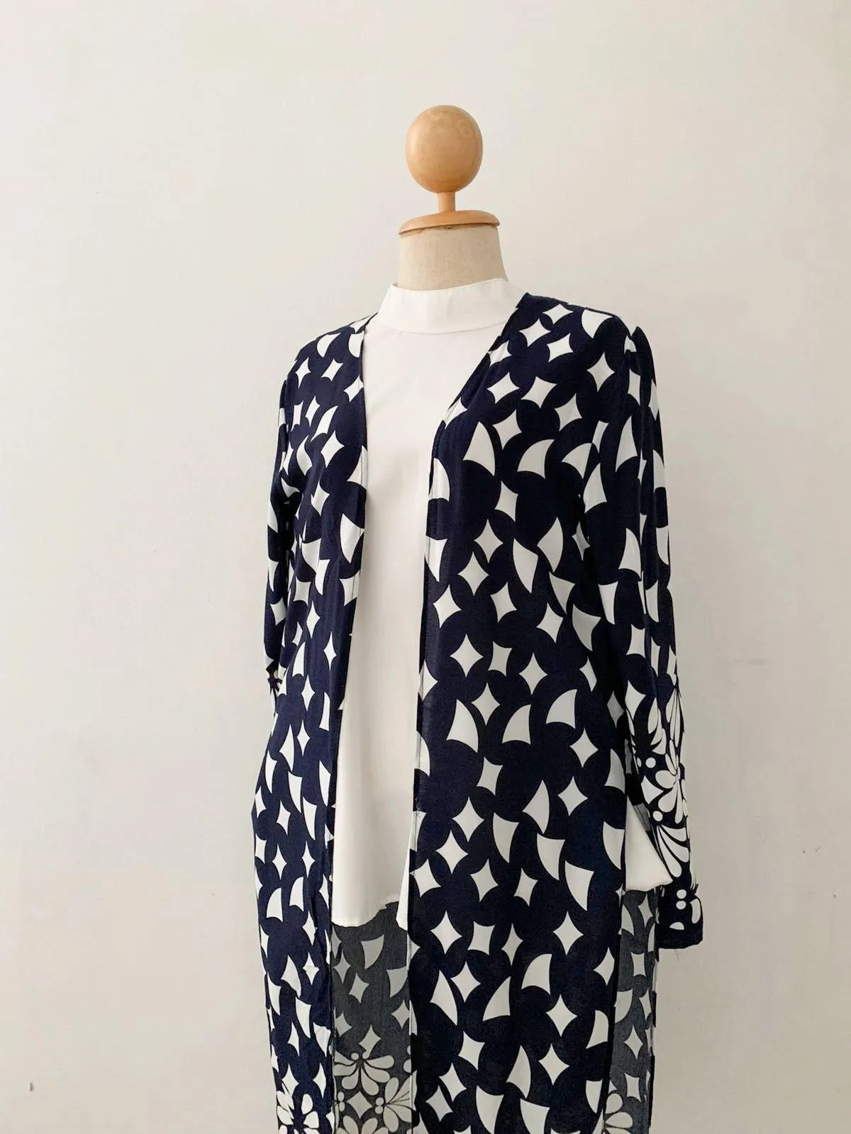 Cardigans Dress - Diamonds