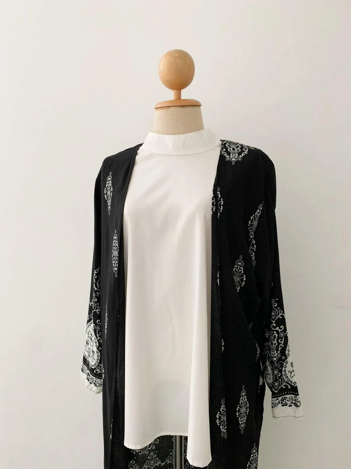 Cardigans Dress - Diamonds