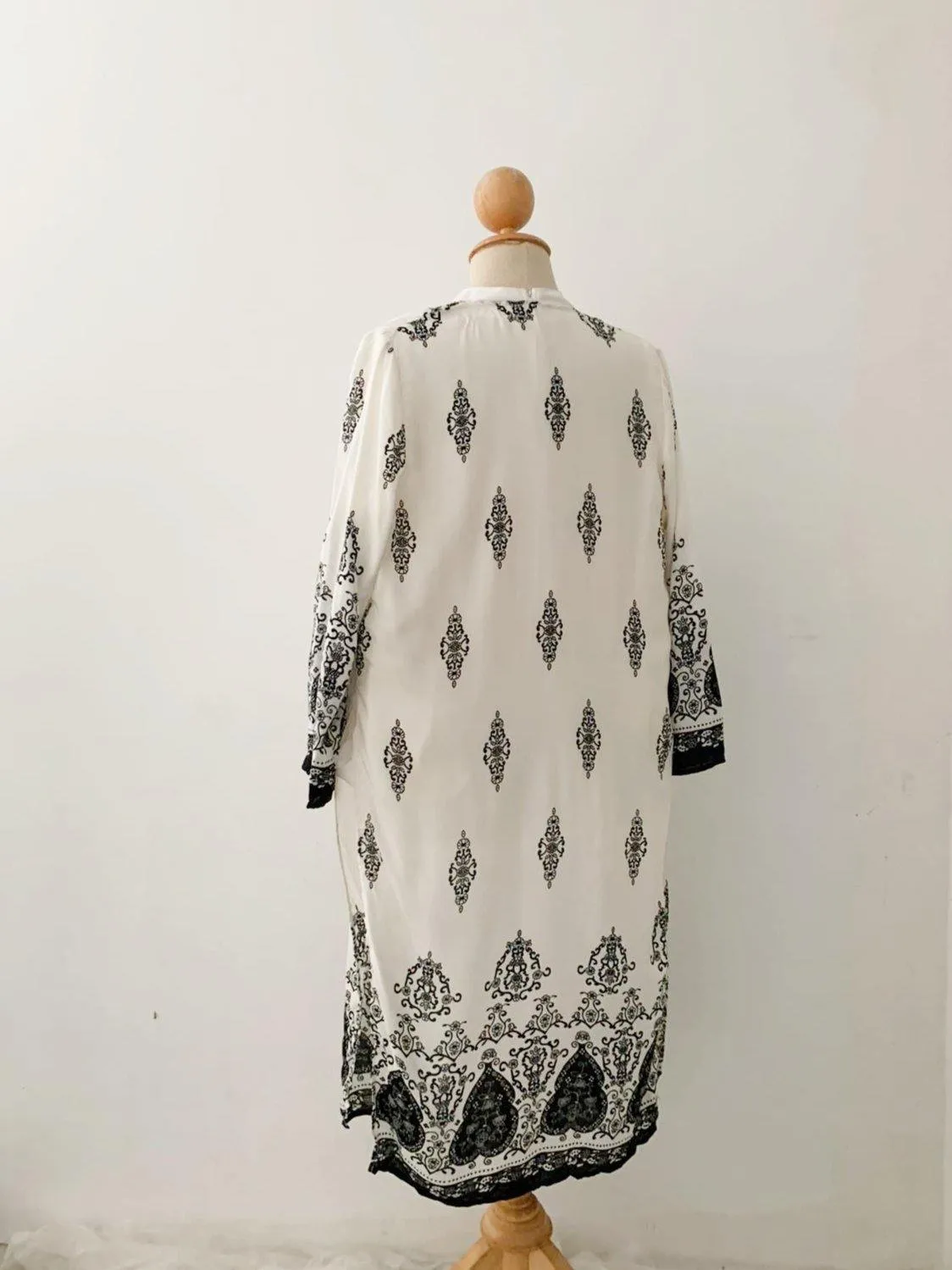 Cardigans Dress - Diamonds