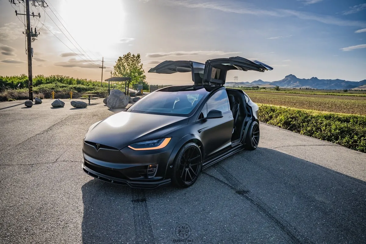 CMST Tuning Side Skirts for Tesla Model X P100D Performance/Base Carbon Fiber/FRP