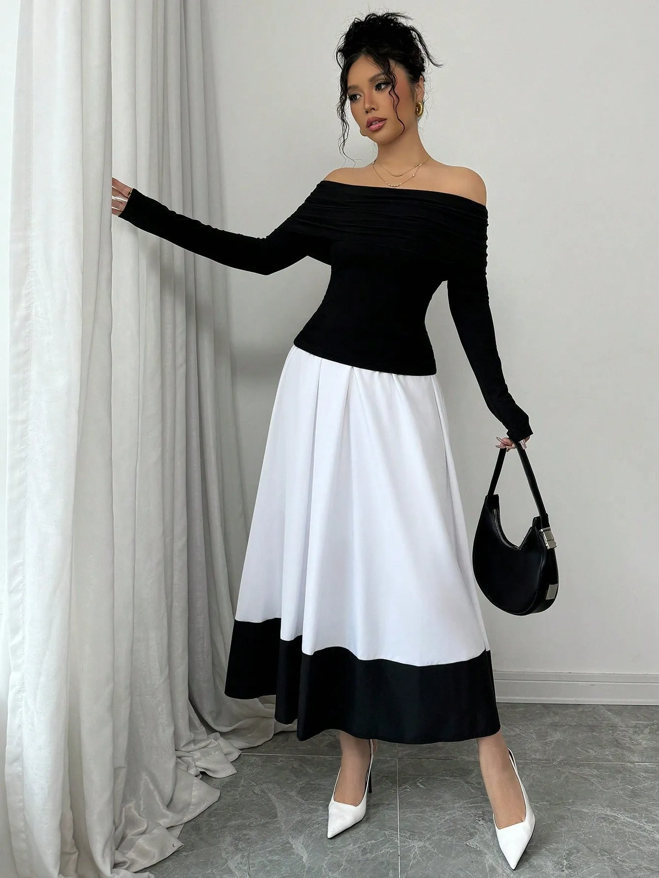 Fashion Off-Shoulder Pleated Black Top Matched With Black & White Contrast Flare A-Line Skirt, 2pcs Women's Set For Daily Wear