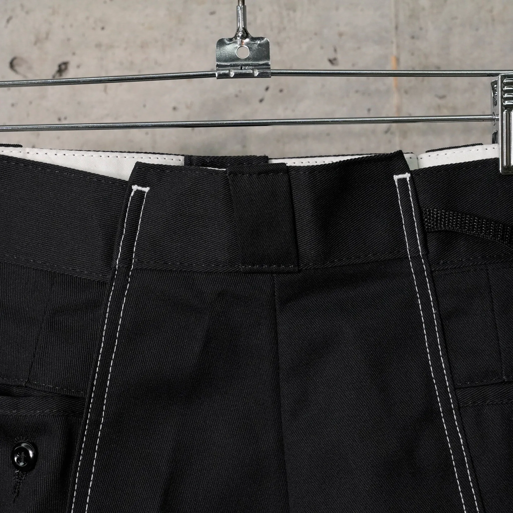 RECONSTRUCTED WORK SKIRT / BLACK