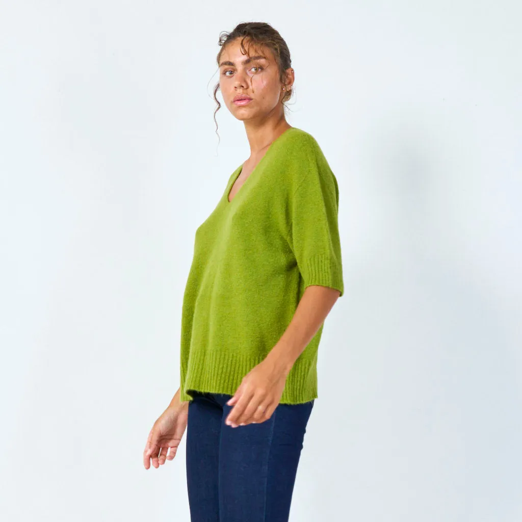 V-neck short sleeve knit sweater wholesale