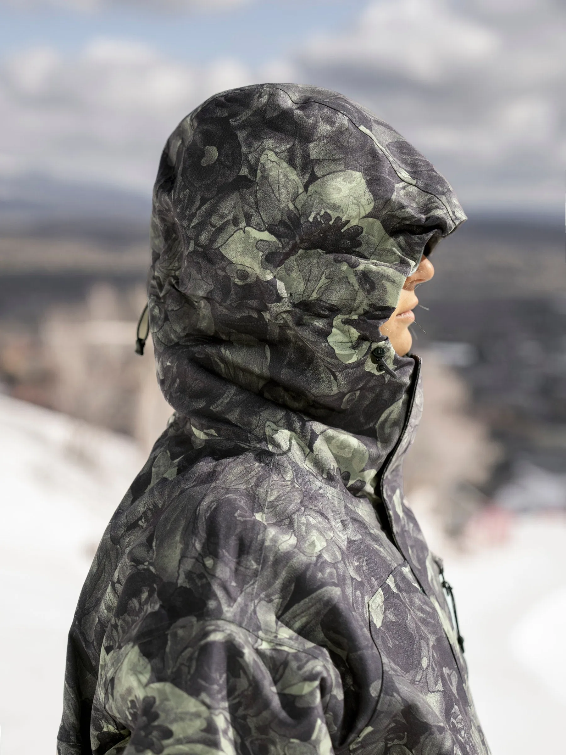 Woman's Elvy 2L Shell Jacket